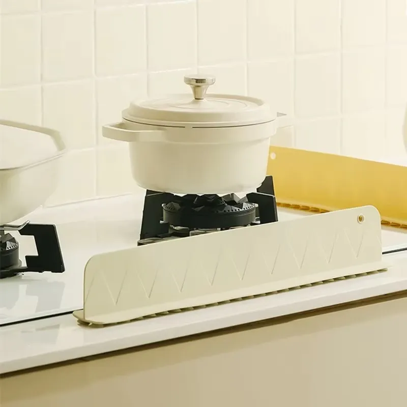 Déflecteur d'évier en silicone, design épuré