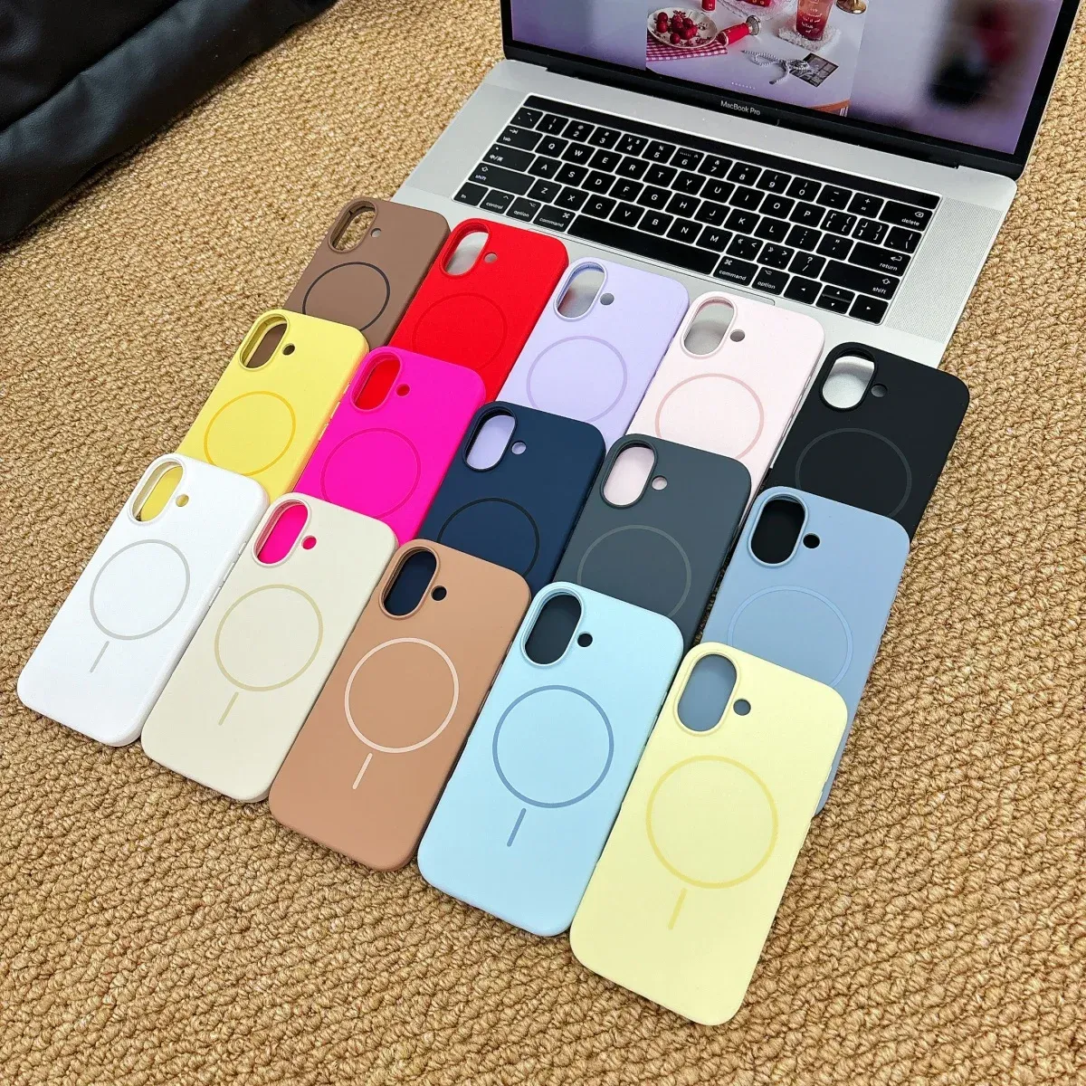 Coque magnétique en silicone fluorescent brillant, vue d'ensemble