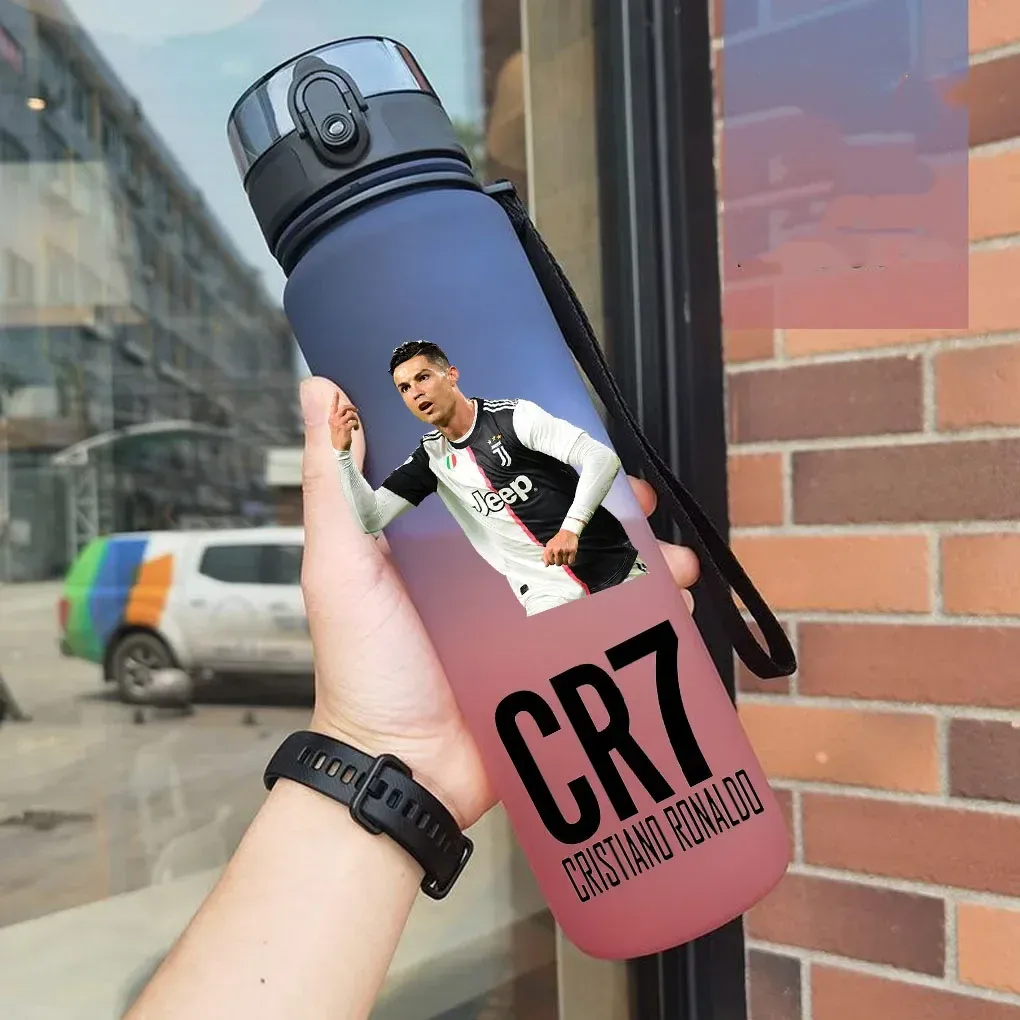 Gourde de sport anti-fuite Cristiano Ronaldo, bouteille colorée en plastique pour l'extérieur et les voyages 19