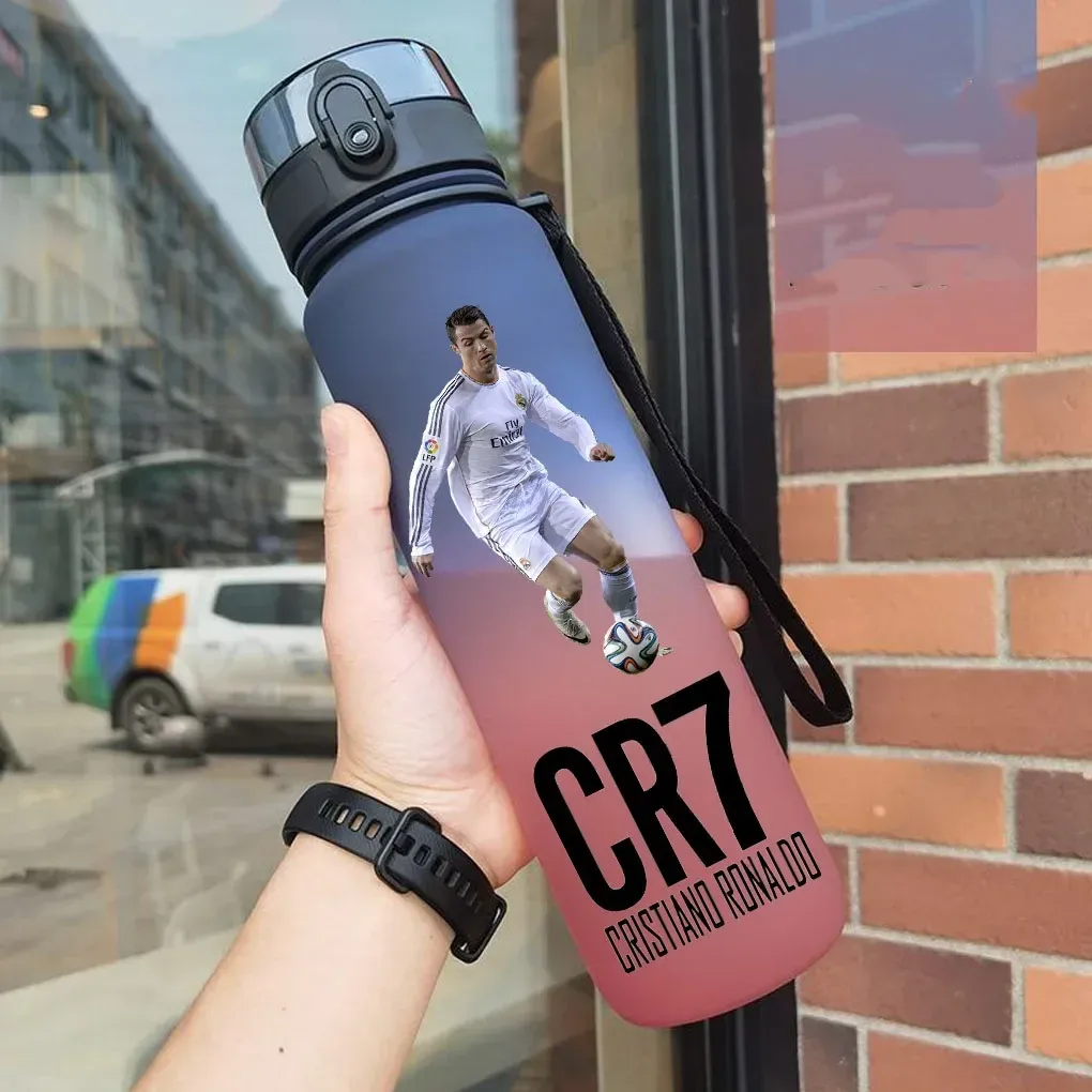 Gourde de sport anti-fuite Cristiano Ronaldo, bouteille colorée en plastique pour l'extérieur et les voyages 26