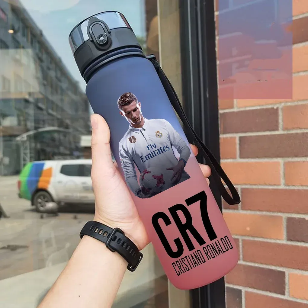 Gourde de sport anti-fuite Cristiano Ronaldo, bouteille colorée en plastique pour l'extérieur et les voyages 23