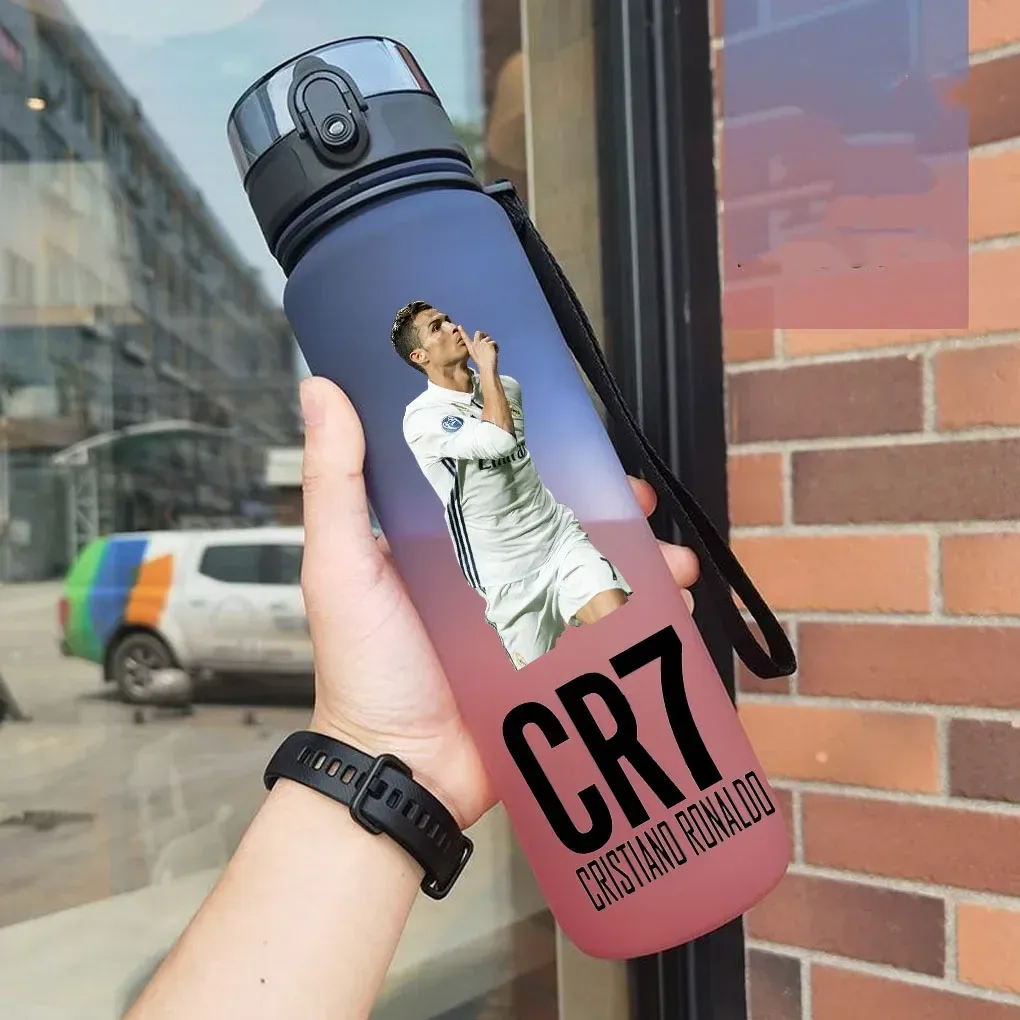 Gourde de sport anti-fuite Cristiano Ronaldo, bouteille colorée en plastique pour l'extérieur et les voyages 29