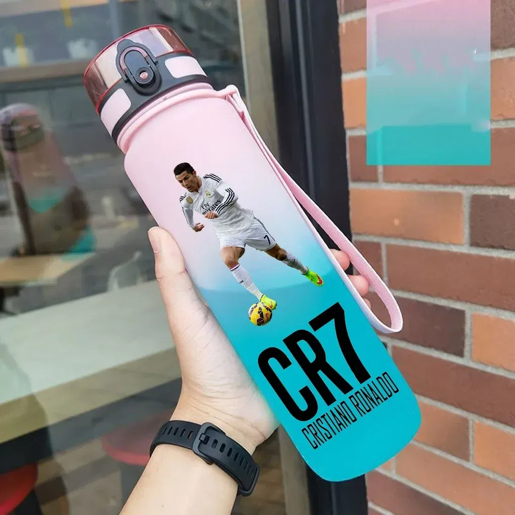 Gourde de sport anti-fuite Cristiano Ronaldo, bouteille colorée en plastique pour l'extérieur et les voyages 34