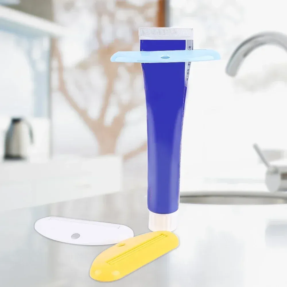 Ensemble de distributeurs de dentifrice pour la famille