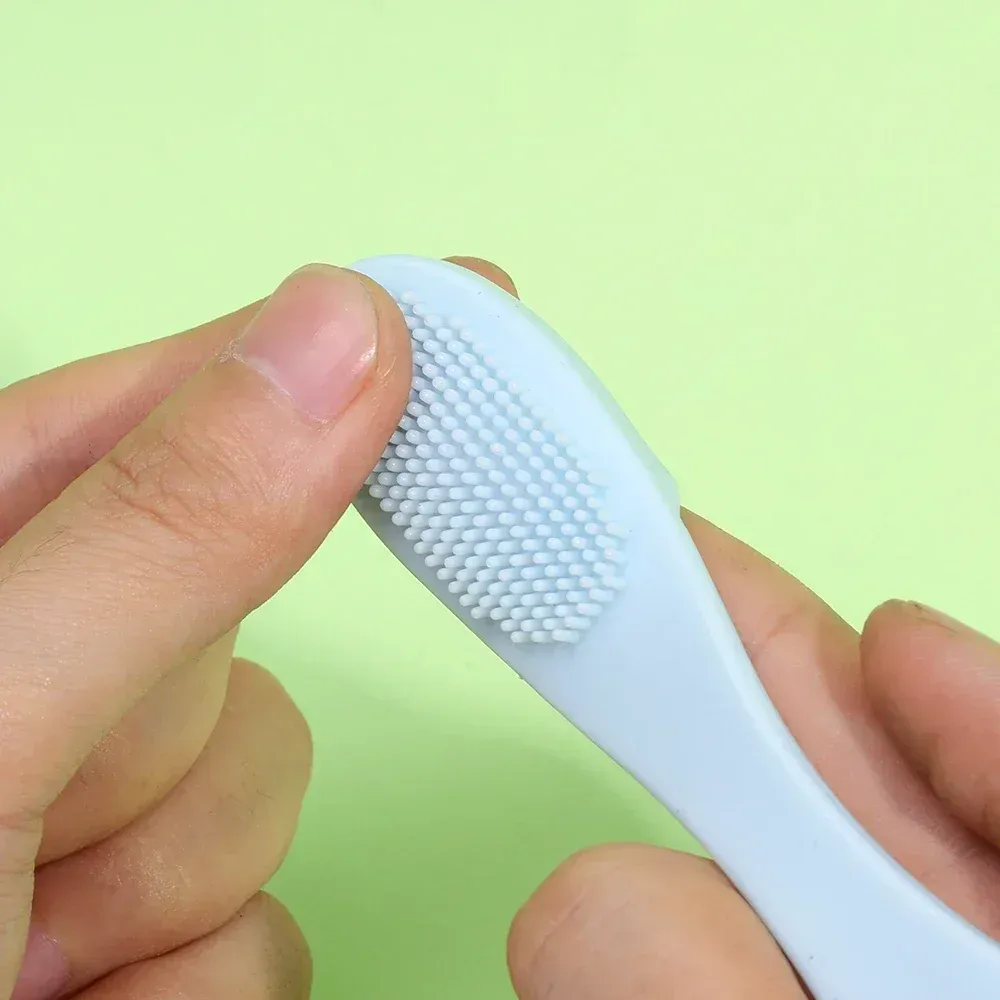 Brosse nasale en silicone, nettoyante pour pores du visage, nettoyeur de points noirs portable, brosse de massage double face, outil de nettoyage beauté, gommage nasal visage 5