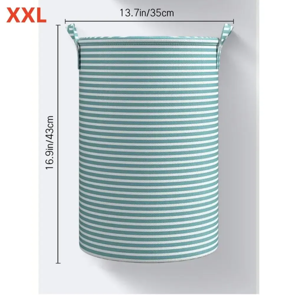 Panier à linge en situation dans une salle de bain