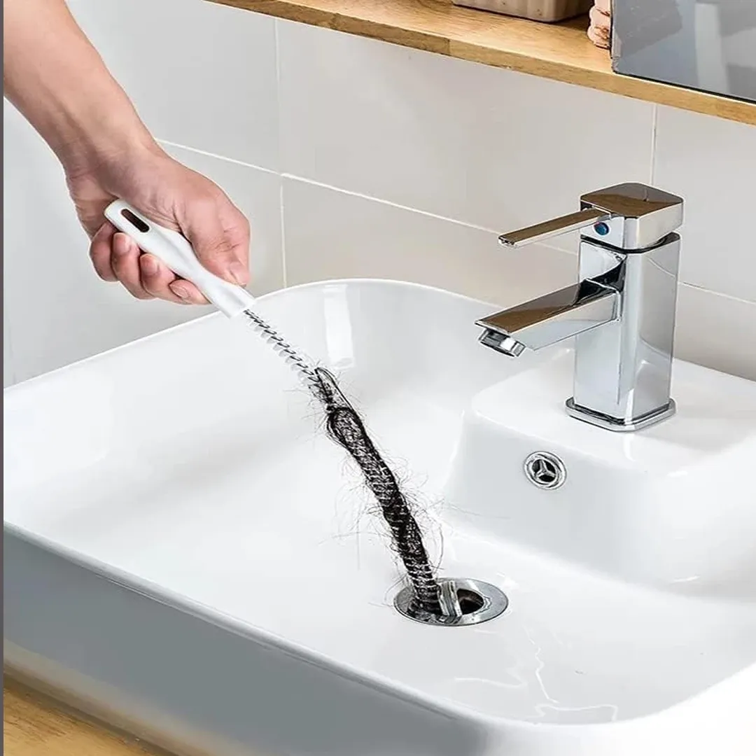 Outil de débouchage flexible pour canalisations et siphons de salle de bain 2