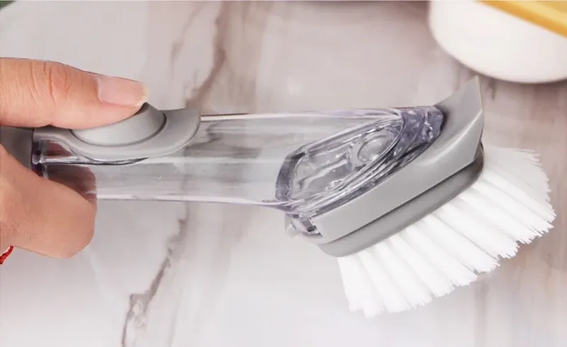 Brosse à vaisselle à manche long