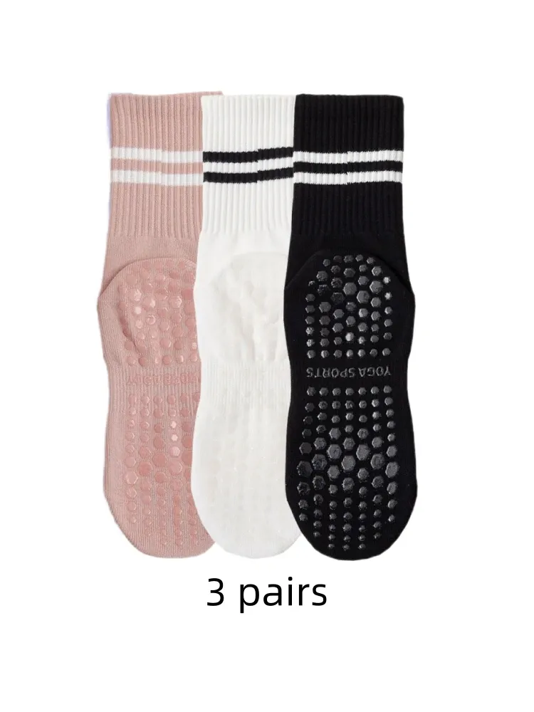 Lot de 3 paires de chaussettes de yoga mi-mollet en pur coton, avec picots antidérapants en silicone, pour le fitness en intérieur et le Pilates, chaussettes de sport pour femme. 5
