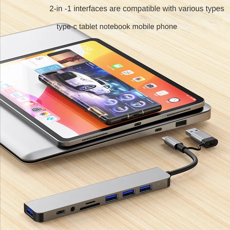 Station d'accueil USB-C en situation de bureau