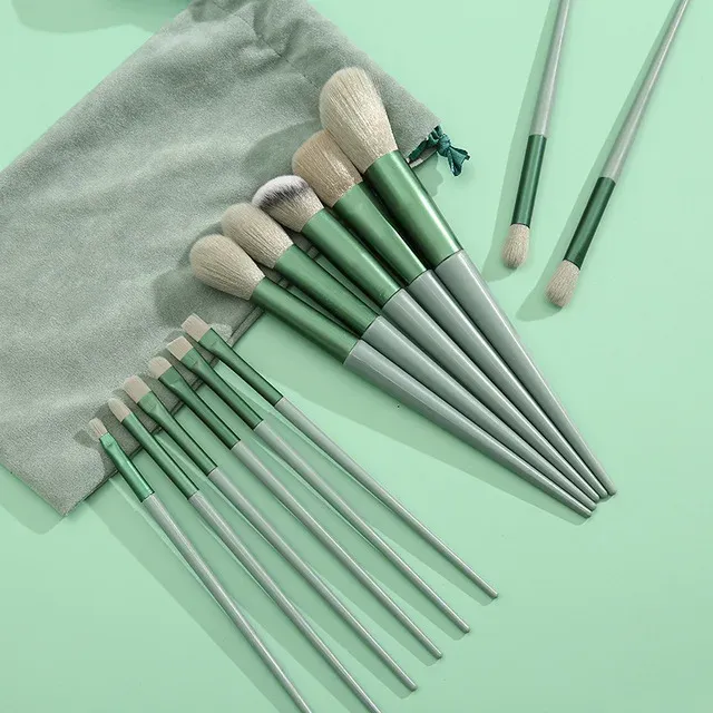 Ensemble de 13 pinceaux de maquillage doux avec trousse de rangement 7