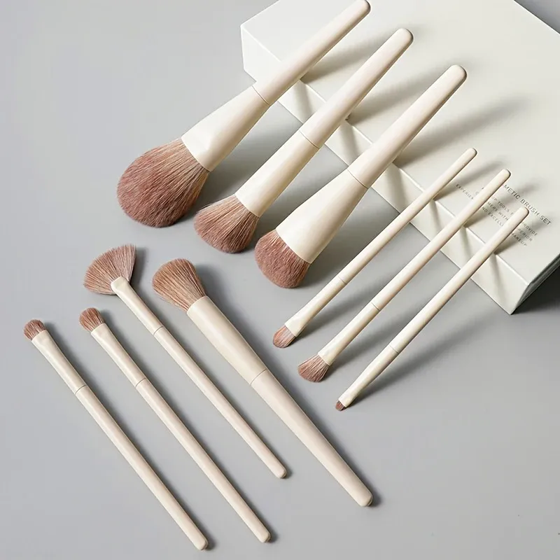 Ensemble de 13 pinceaux de maquillage doux avec trousse de rangement 19