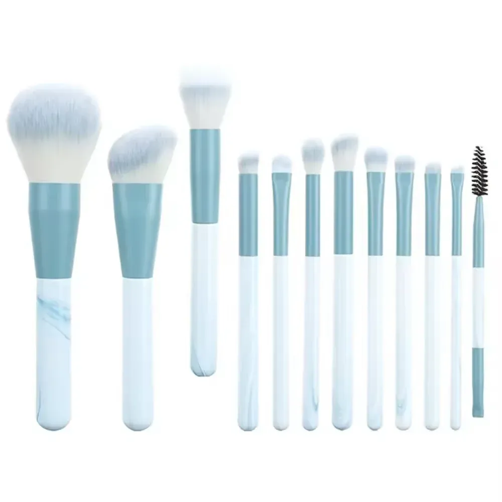 Ensemble de 13 pinceaux de maquillage doux avec trousse de rangement 9