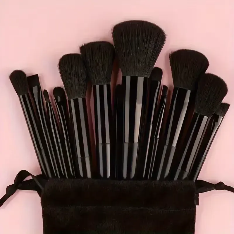 Ensemble de 13 pinceaux de maquillage doux avec trousse de rangement 11