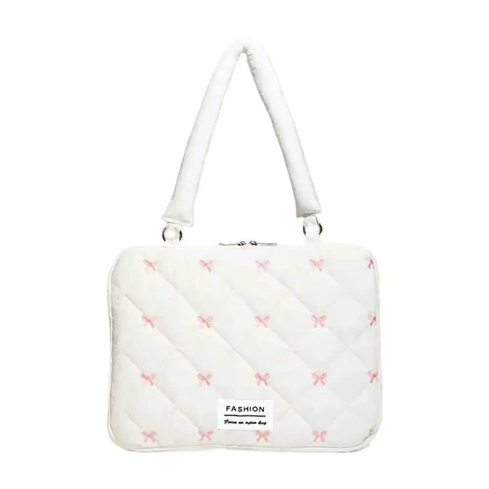 Sac pour ordinateur portable dans un environnement de bureau
