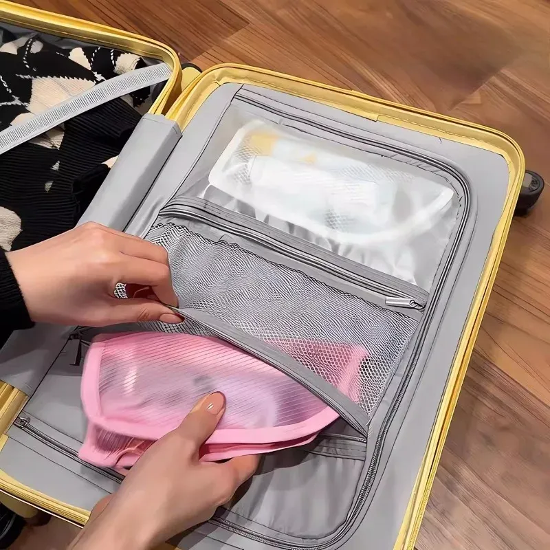 Trousse de toilette, vue de face