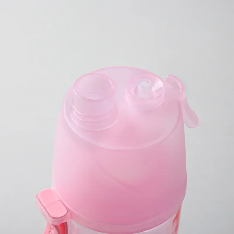 Bouteille d'eau au quotidien