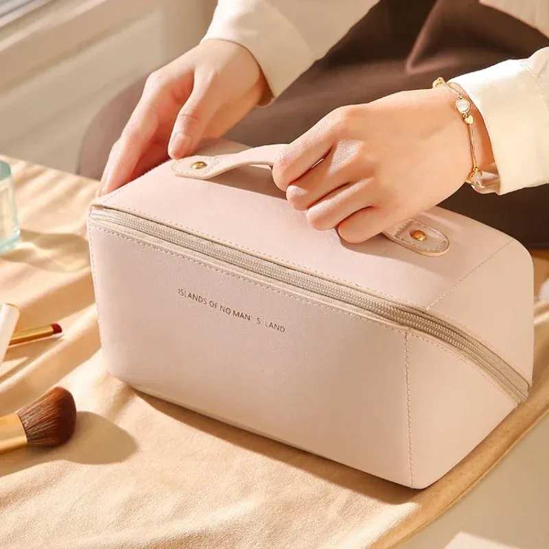 Organisateur de maquillage de voyage en cuir pour femme, trousse de toilette portable à fermeture éclair 3
