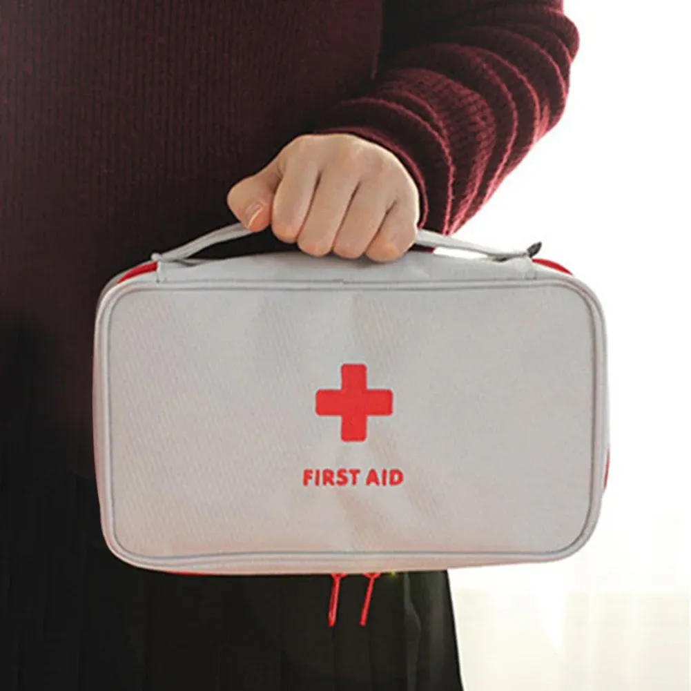 Trousse de premiers secours en usage quotidien