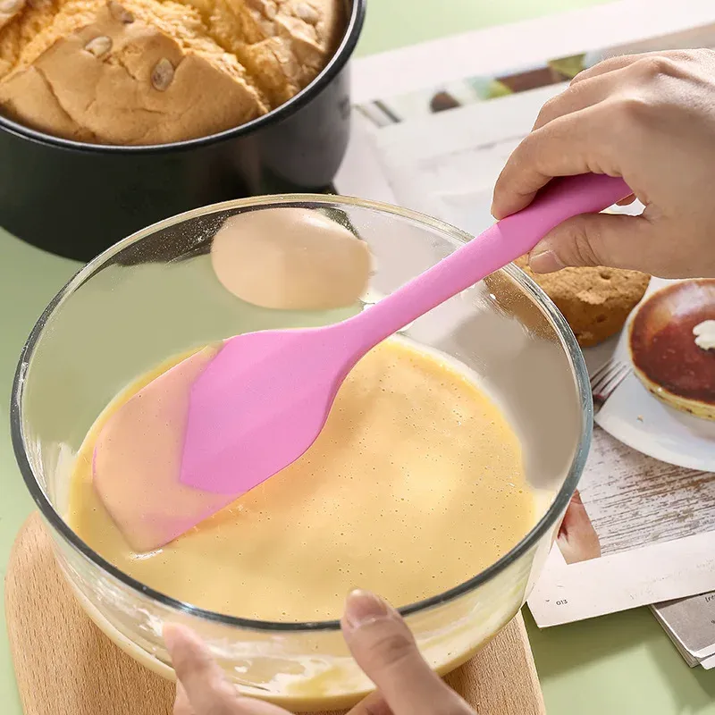 Spatule en silicone avec manche intégré, résistante à la chaleur, grattoir à crème et gâteau, couteau de cuisson, 1 pièce 3