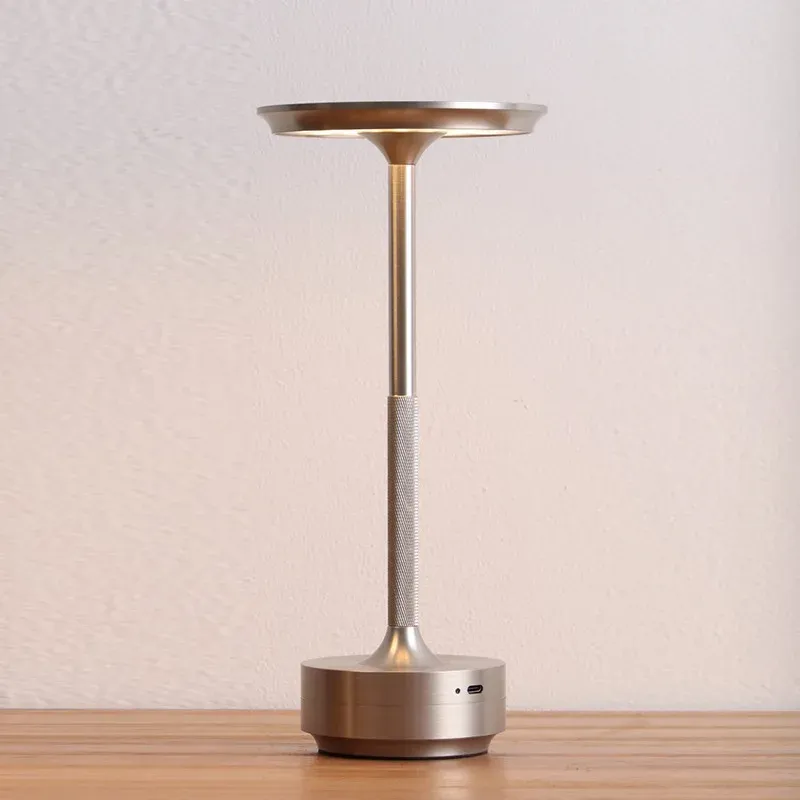 Lampe de bureau tactile rétro en alliage d'aluminium, veilleuse LED à intensité variable, rechargeable et portable 9
