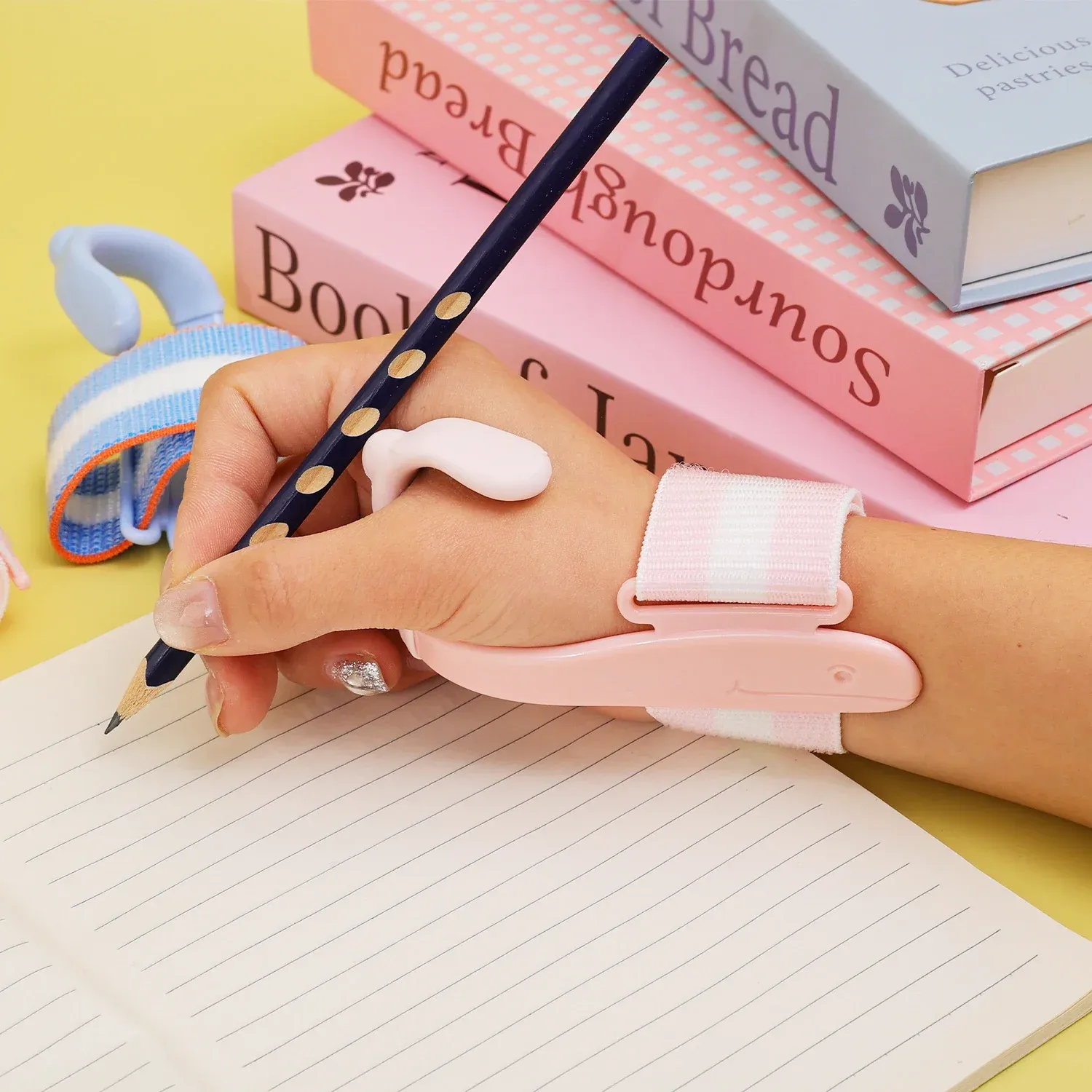 Correcteur de poignet et de posture pour enfants : aide à la tenue du stylo pour écoliers débutants 2