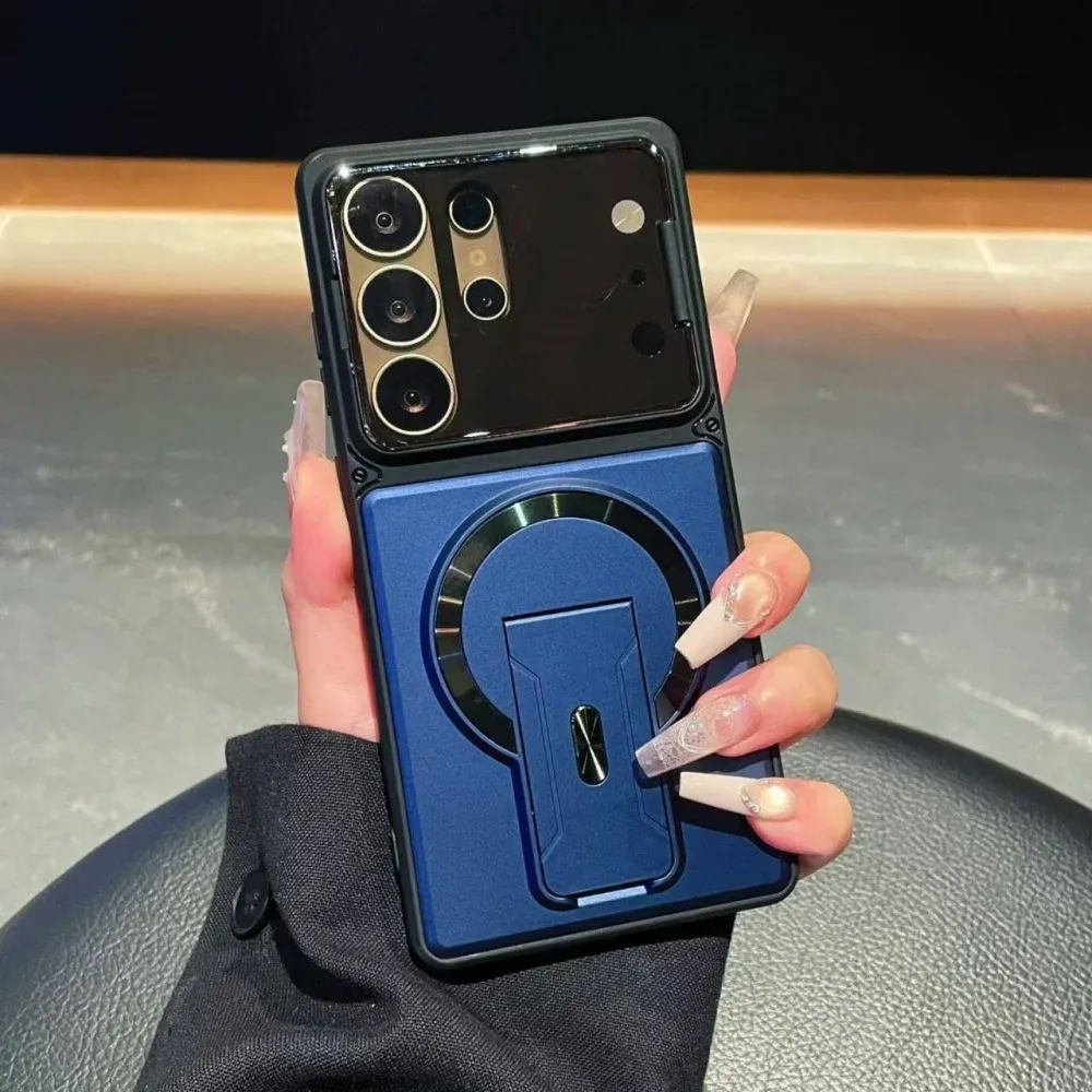 Coque avec support pliable