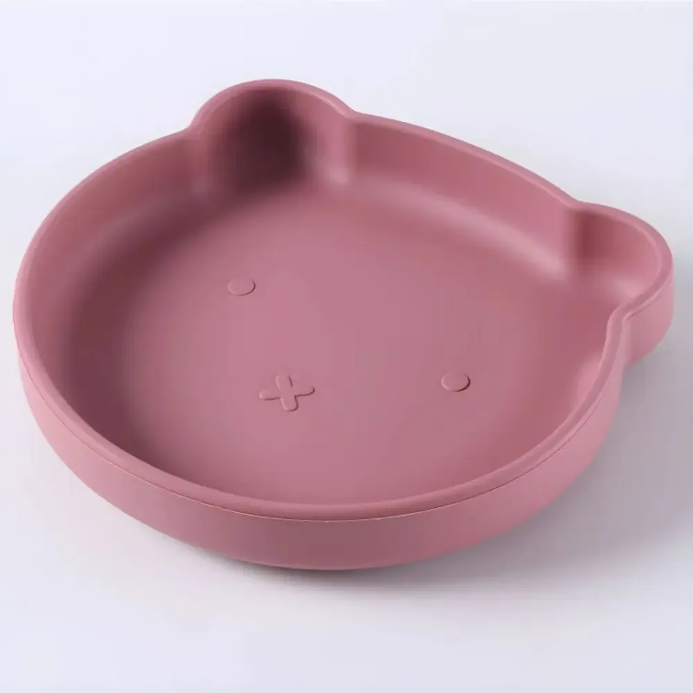 Gobelet et couverts enfant assortis