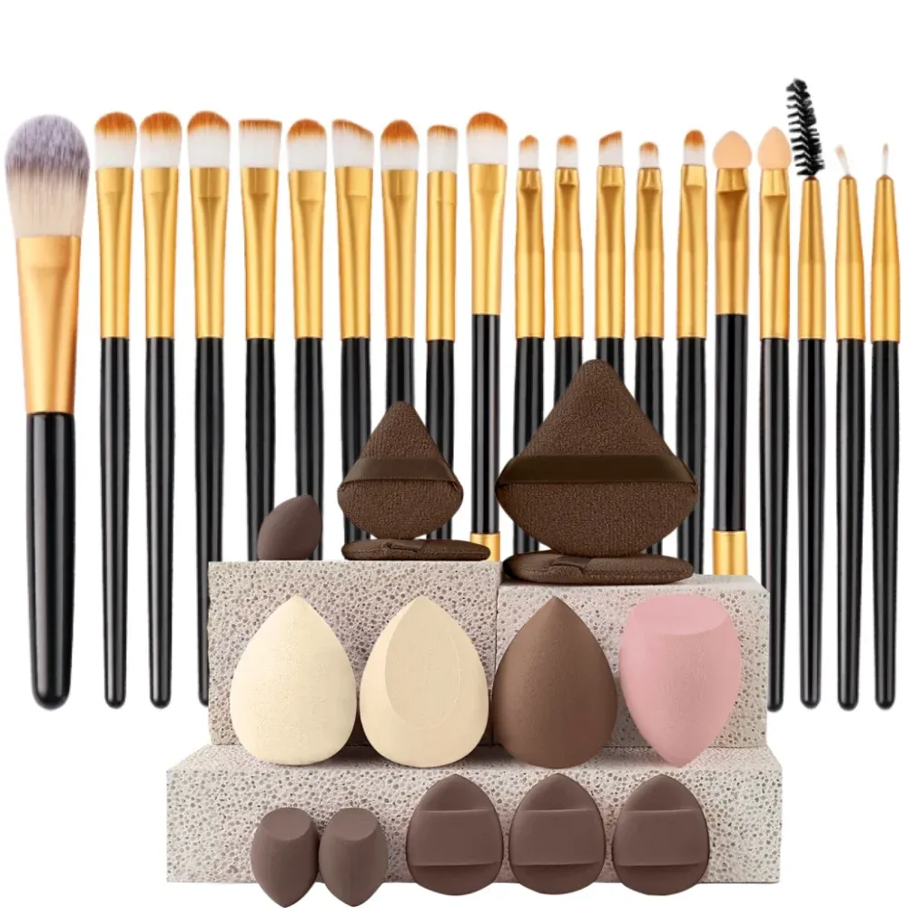 Ensemble de pinceaux de maquillage synthétiques de qualité supérieure : fond de teint, poudre, blush et ombre à paupières (Kabuki) 27