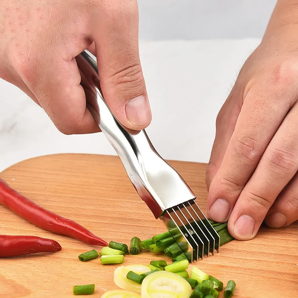 Coupe-Oignon Multifonction, Trancheur et Hachoir à Légumes 1