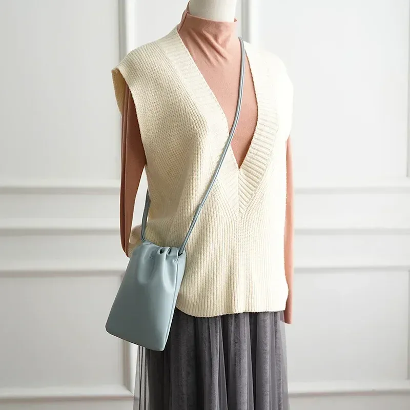 Sac à main en similicuir PU pour femme, à bandoulière et grande capacité, avec rabat 4