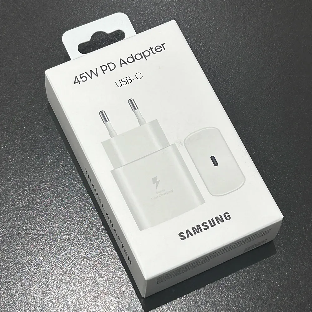 Chargeur Samsung, vue rapprochée