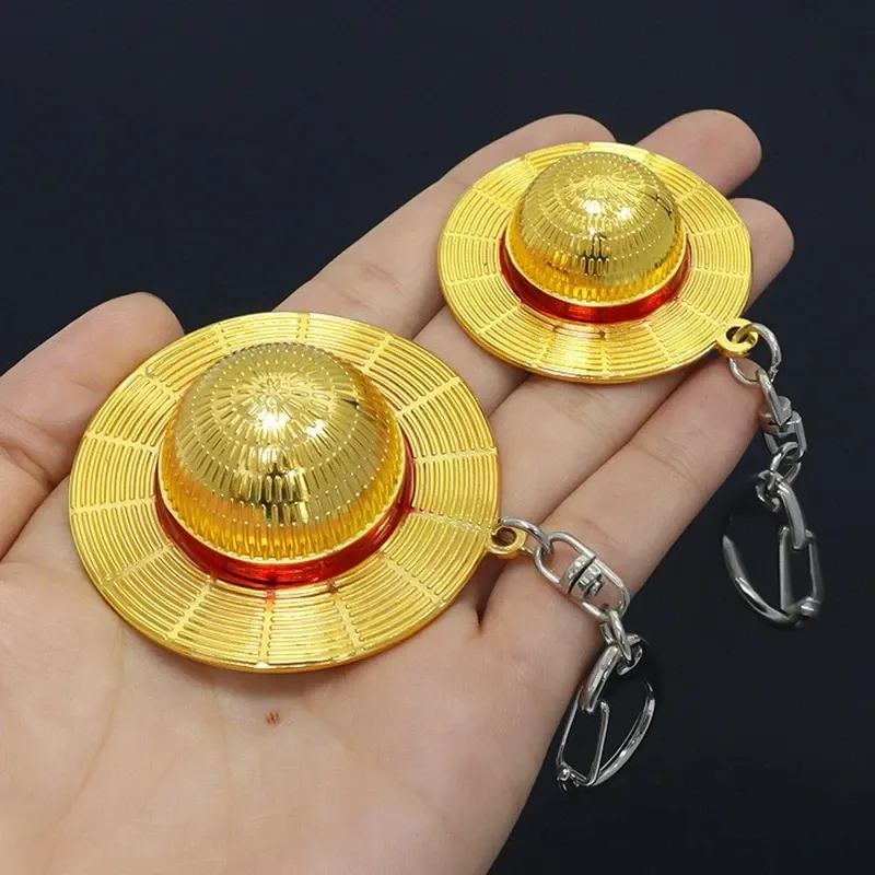 Porte-clés en métal à pendentif chapeau de paille, style anime classique 2