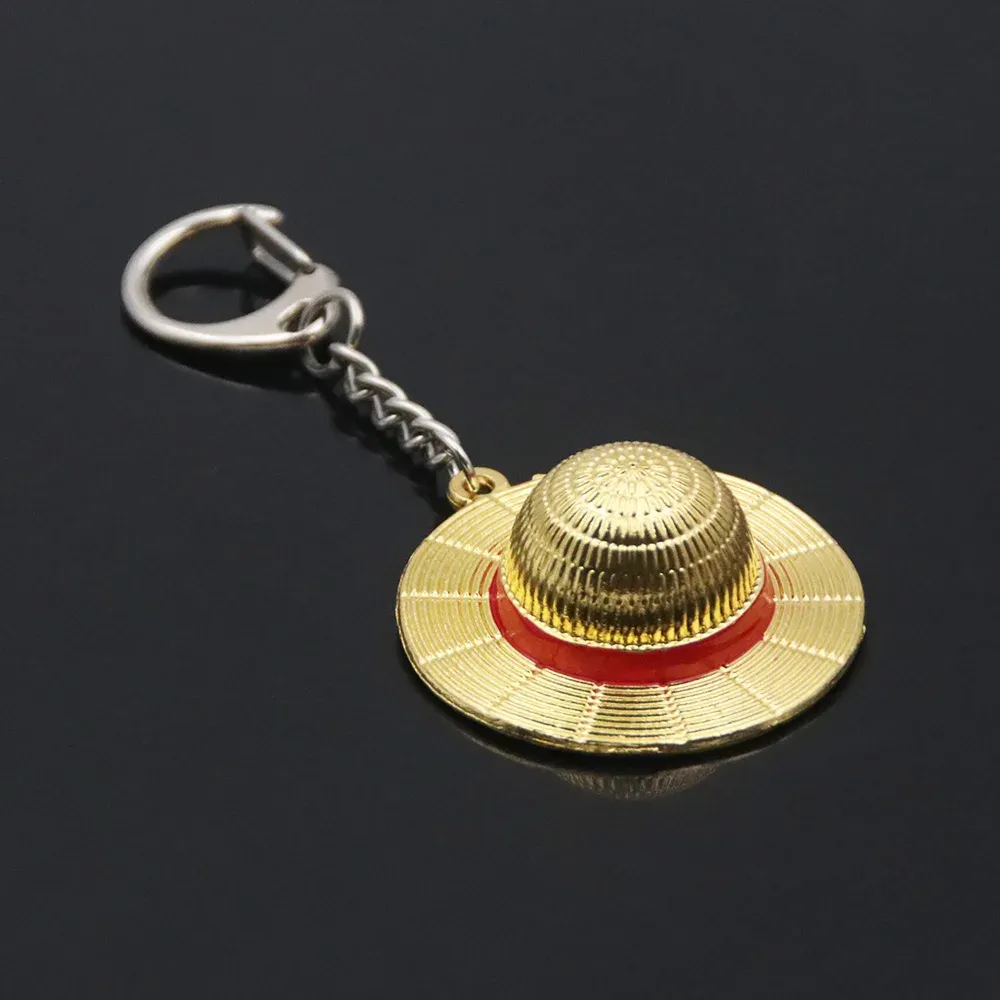 Porte-clés en métal à pendentif chapeau de paille, style anime classique 5