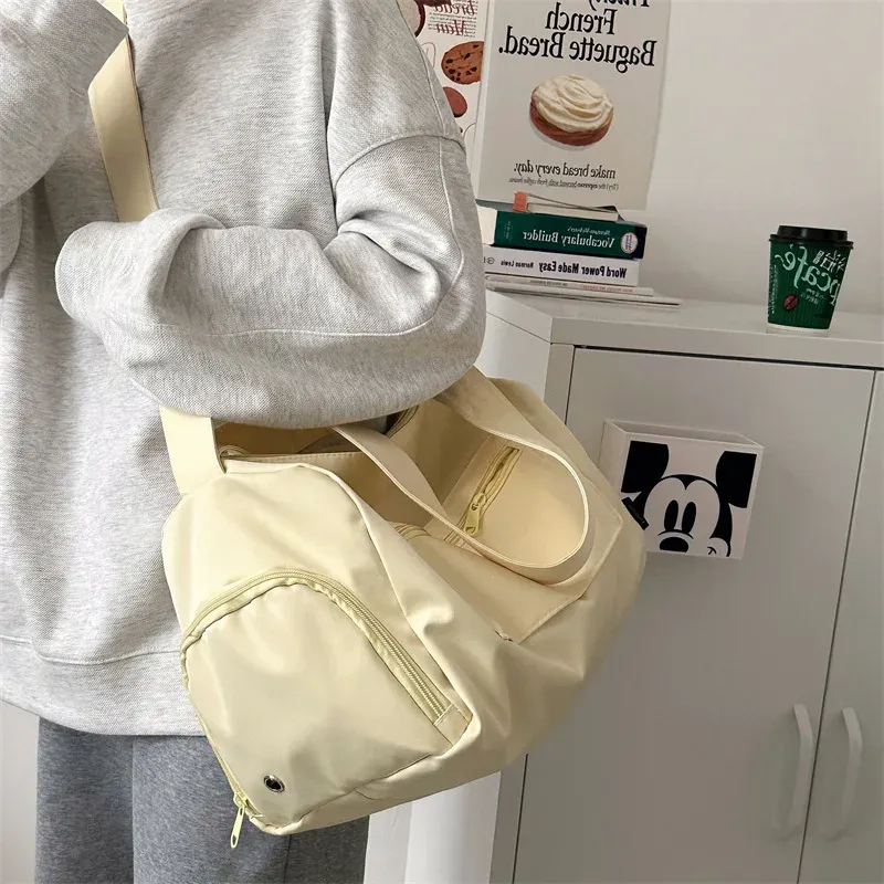 Grand sac fourre-tout de voyage à bandoulière pour femme en toile, sac de sport et de yoga 7