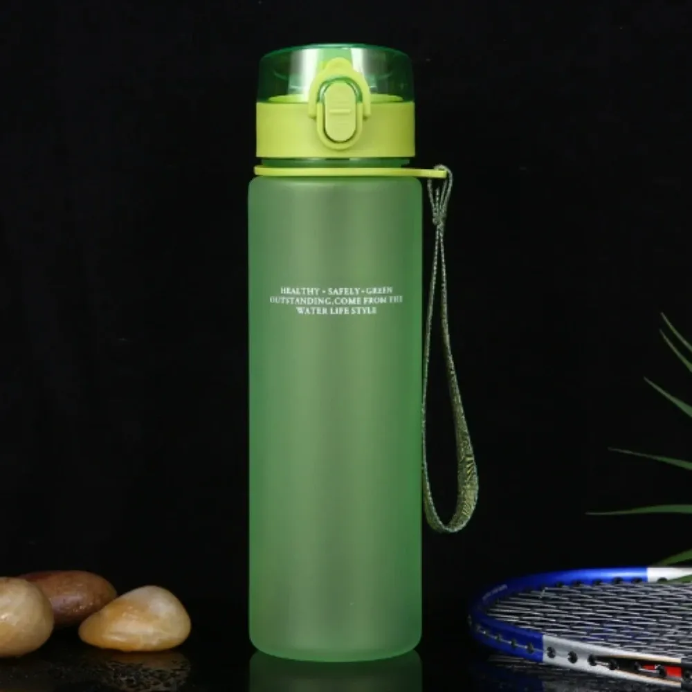 Bouteille d'eau de sport, finitions