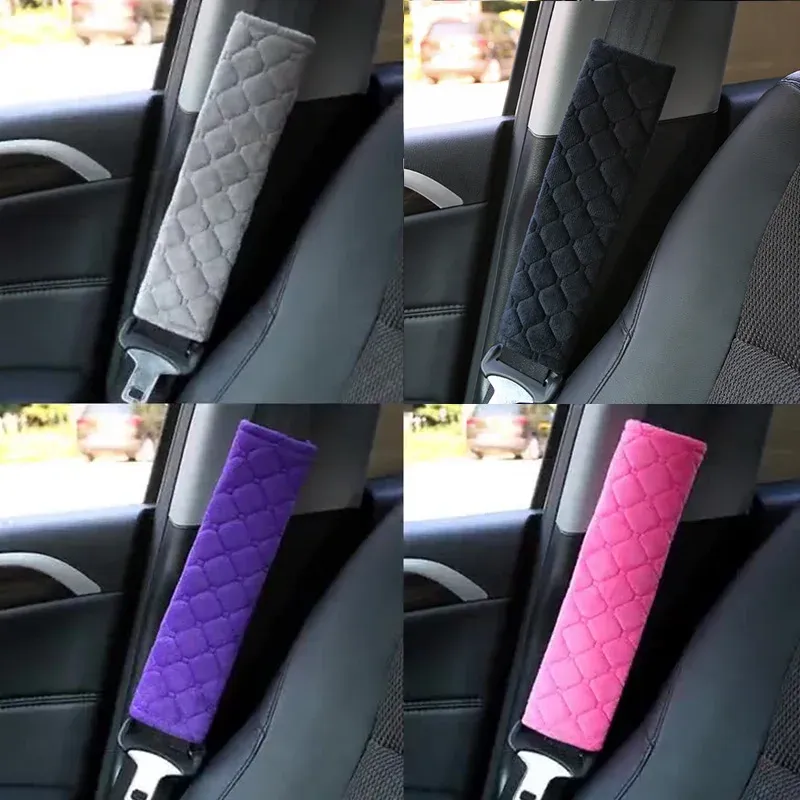 Coussinet de ceinture de sécurité réglable pour voiture en velours doux, anti-pincement et anti-usure, toutes saisons