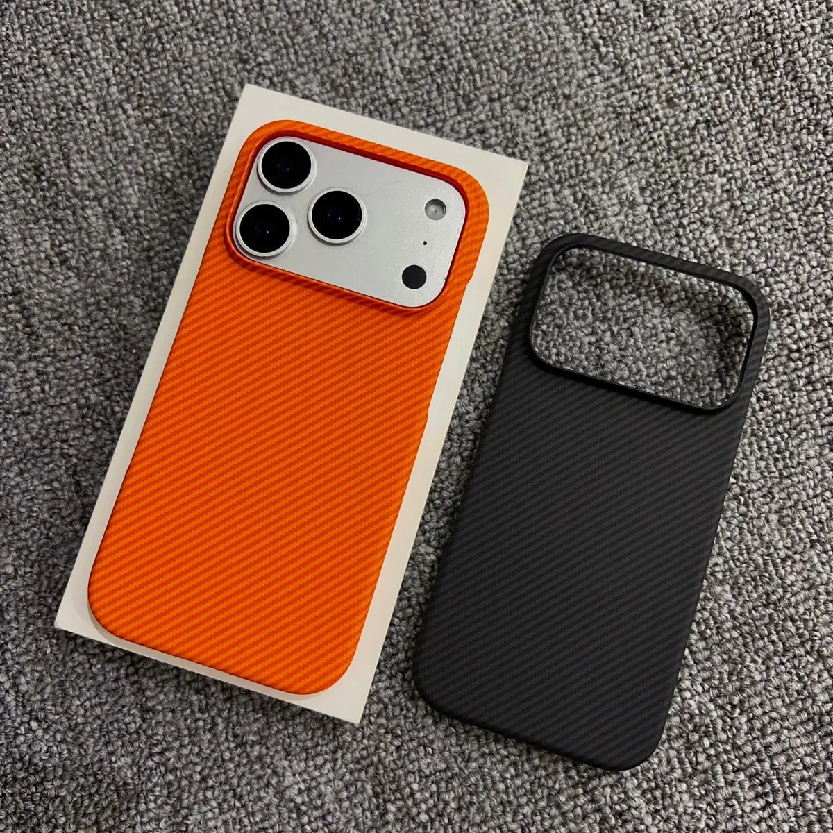 Coque sans cadre en fibre de carbone compatible MagSafe pour iPhone 18, 17 Air, 16 Plus, 15, 14 et 13 Pro Max 2