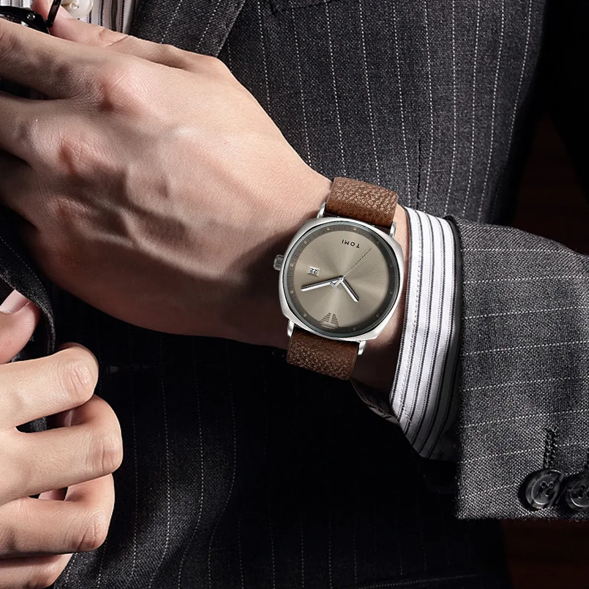 Montre pour homme minimaliste, mode sport, calendrier en cuir, montre à quartz décontractée TOMI 3