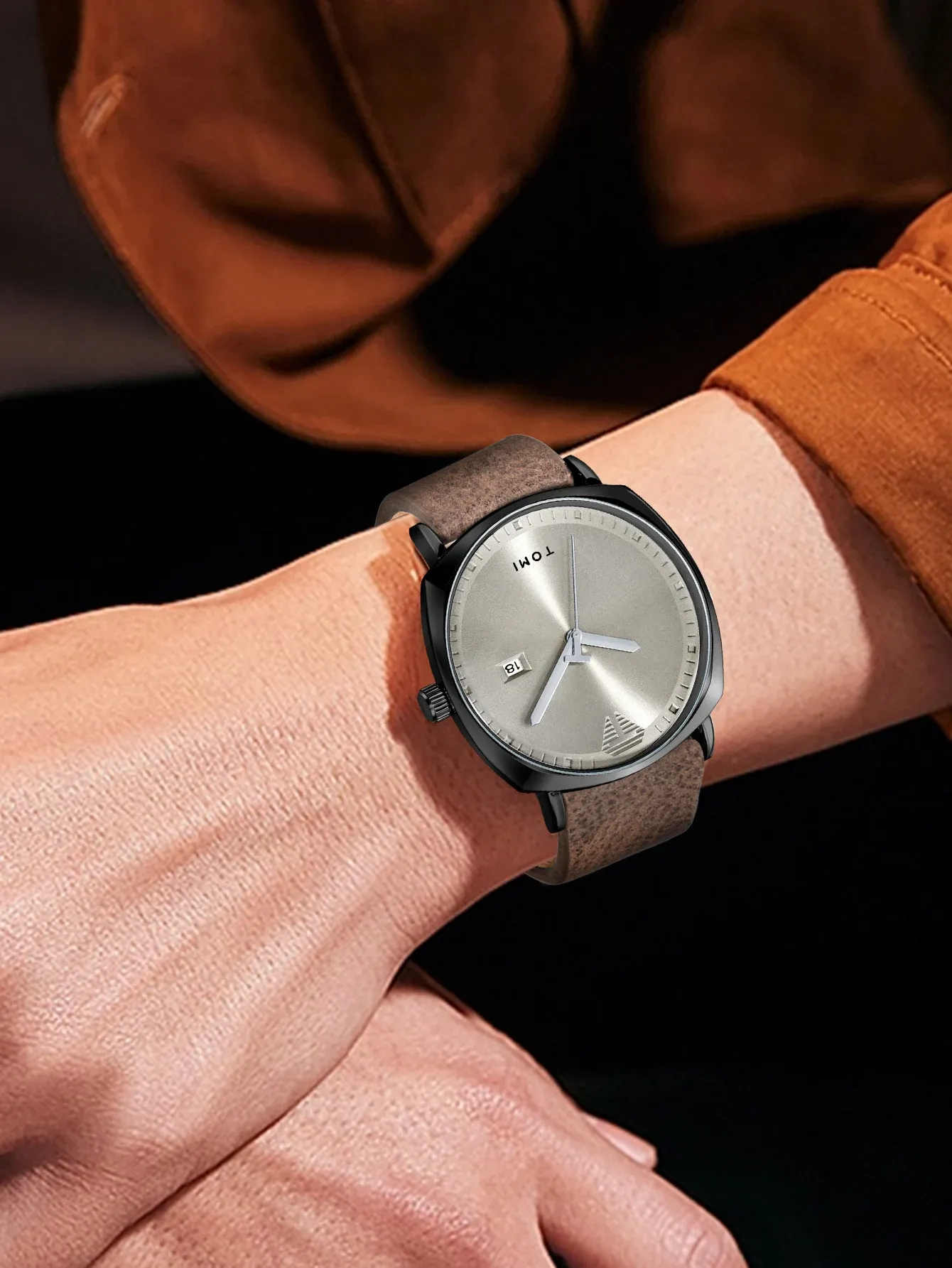 Montre TOMI, lifestyle