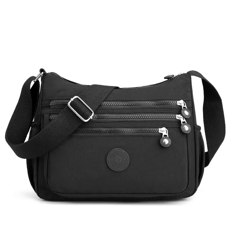 Sac bandoulière imperméable en nylon pour femme 11