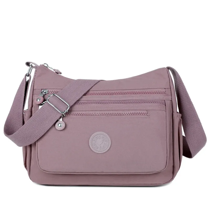 Sac bandoulière imperméable en nylon pour femme 8