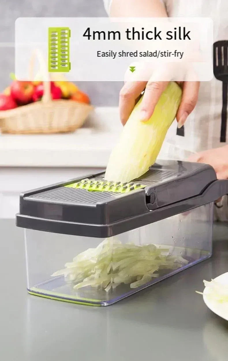 Hachoir à légumes en utilisation