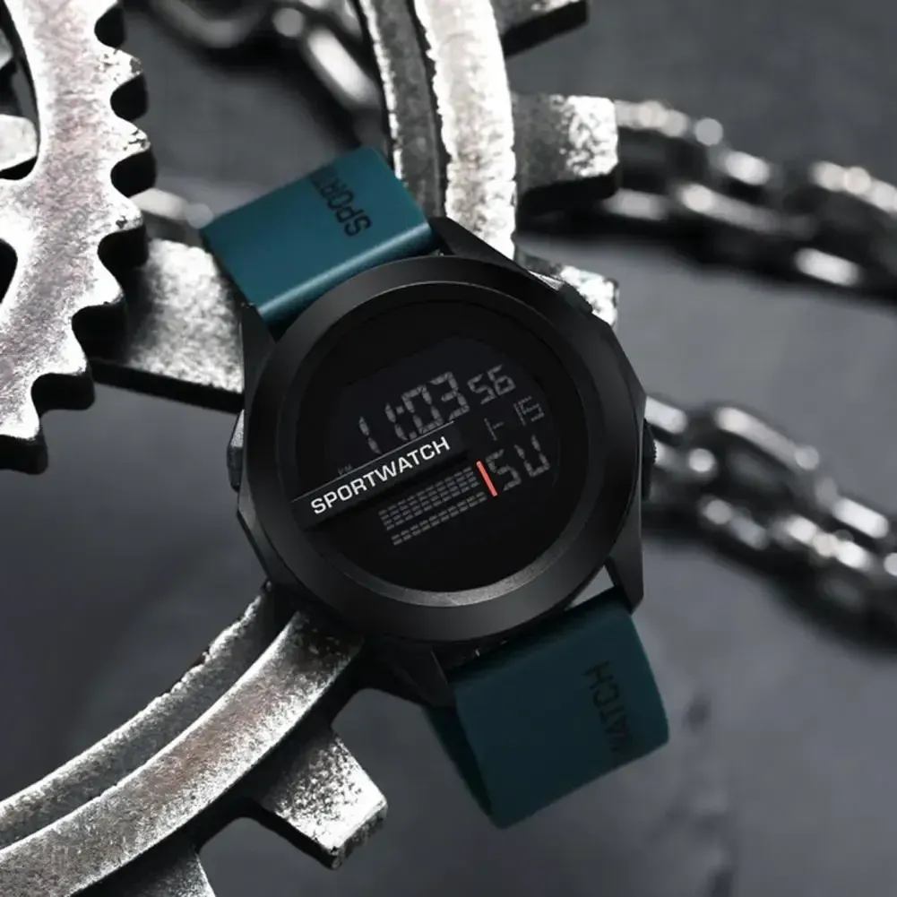 Montre de sport numérique pour homme à LED, multifonction et étanche, idéale pour le fitness 2