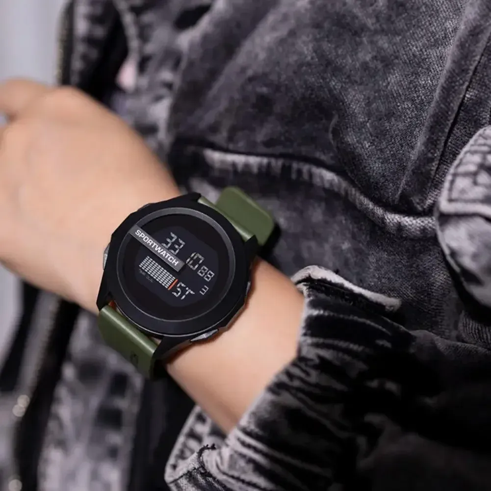 Montre de sport homme en situation d'entraînement