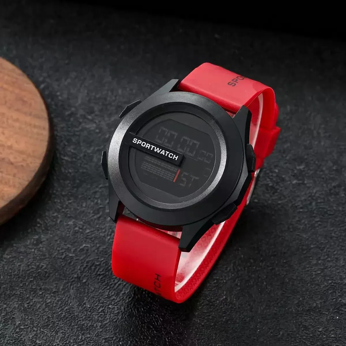 Montre de sport numérique pour homme à LED, multifonction et étanche, idéale pour le fitness 7