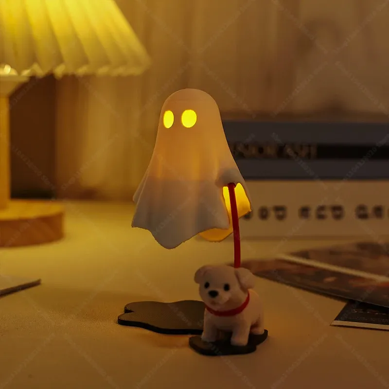 Veilleuse fantôme dans un intérieur