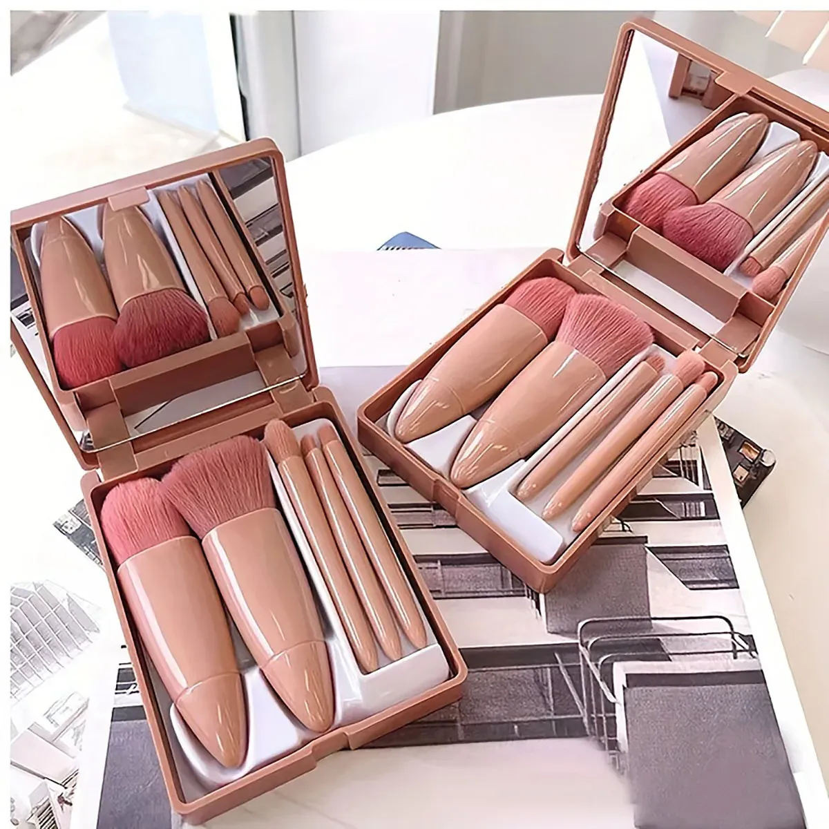 Ensemble de 5 pinceaux de maquillage portables avec miroir, kit de voyage pliable 4