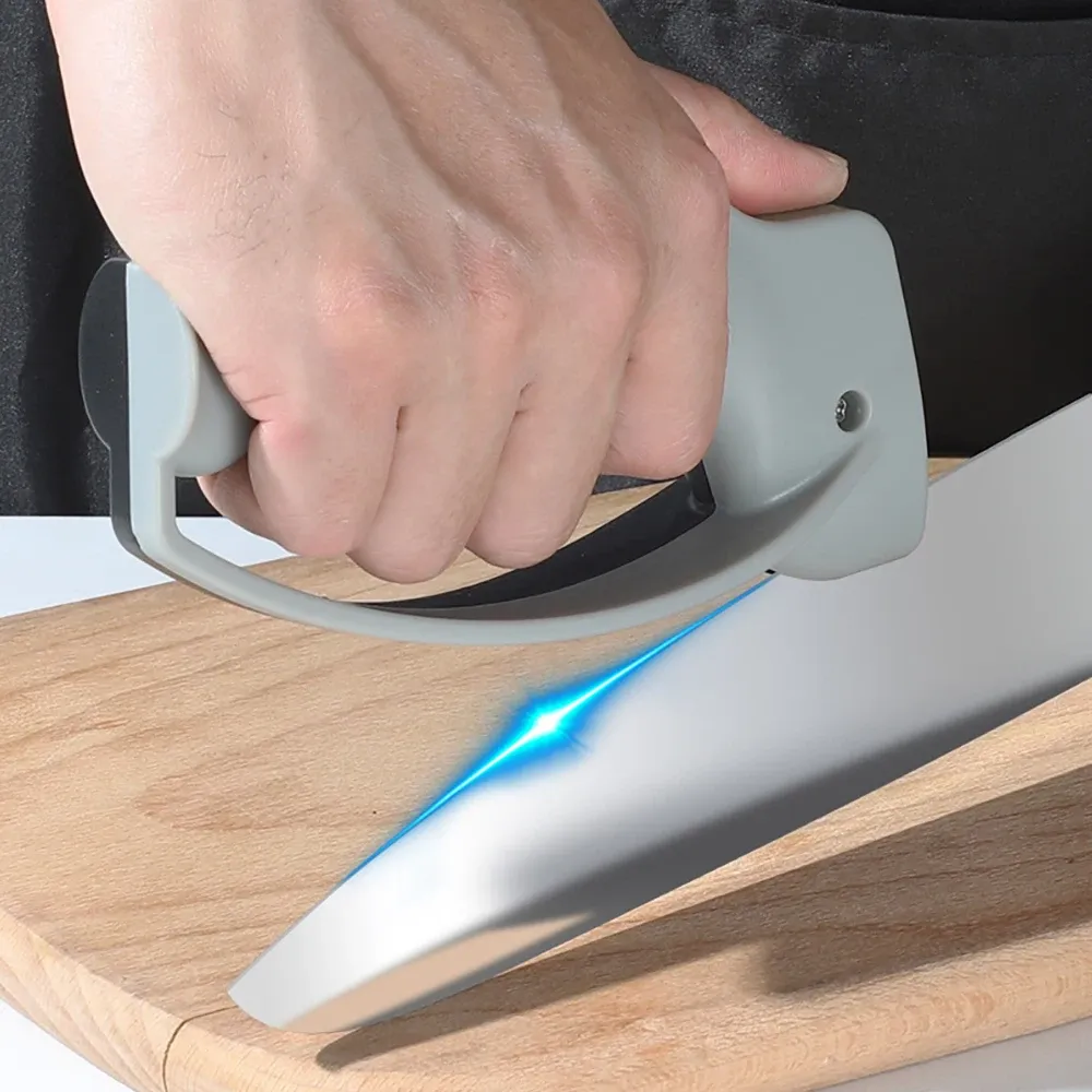 Affûteur de couteaux, détail du design