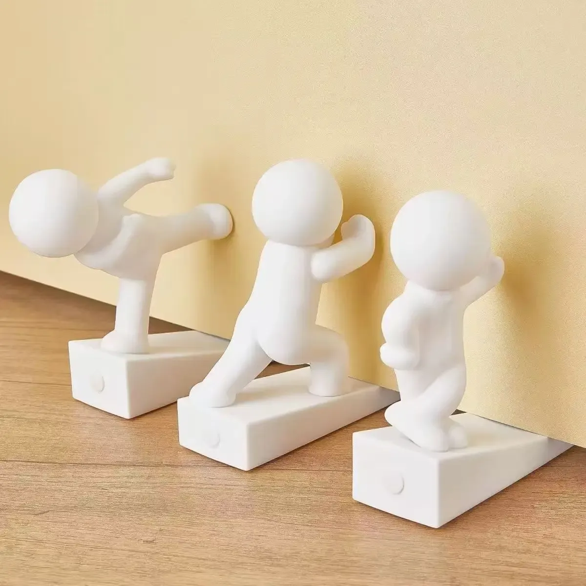 Butée de porte décorative en forme de personnage de dessin animé, vue d'ensemble